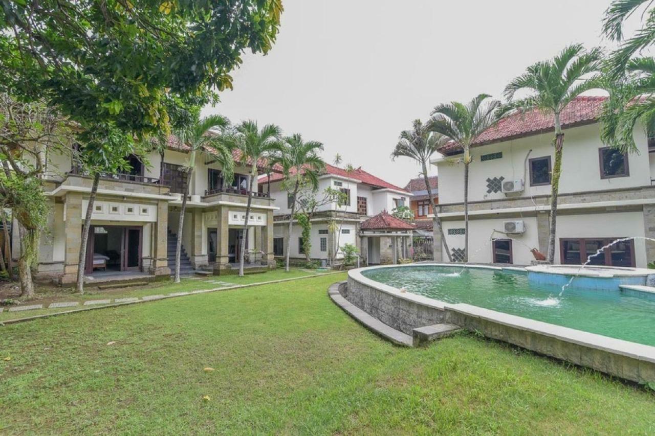 Reddoorz Plus Near Seminyak Square Ντενπασάρ Εξωτερικό φωτογραφία